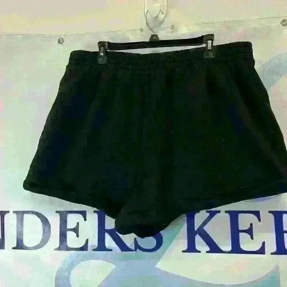 SHEIN Curve Women’s sweatpants shorts - Picture 1 of 5